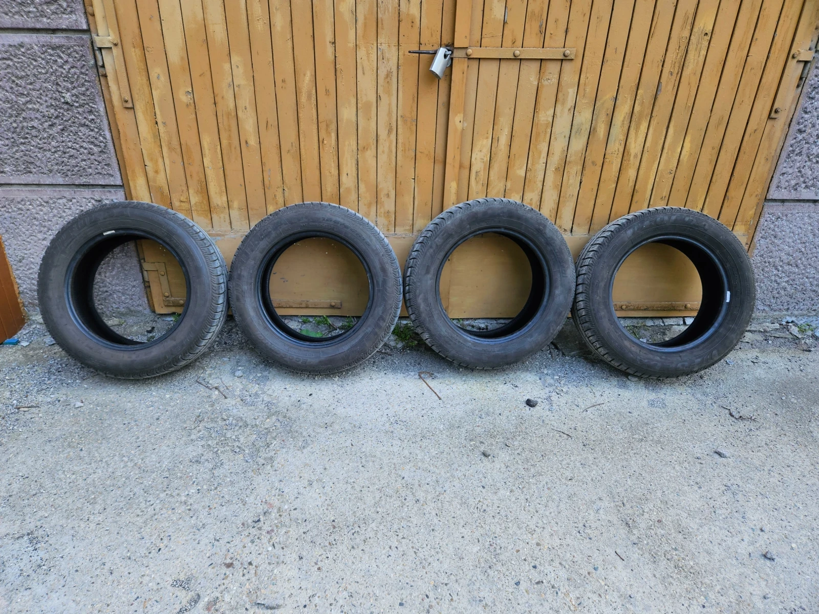 Гуми Летни 185/65R15, снимка 11 - Гуми и джанти - 54395090