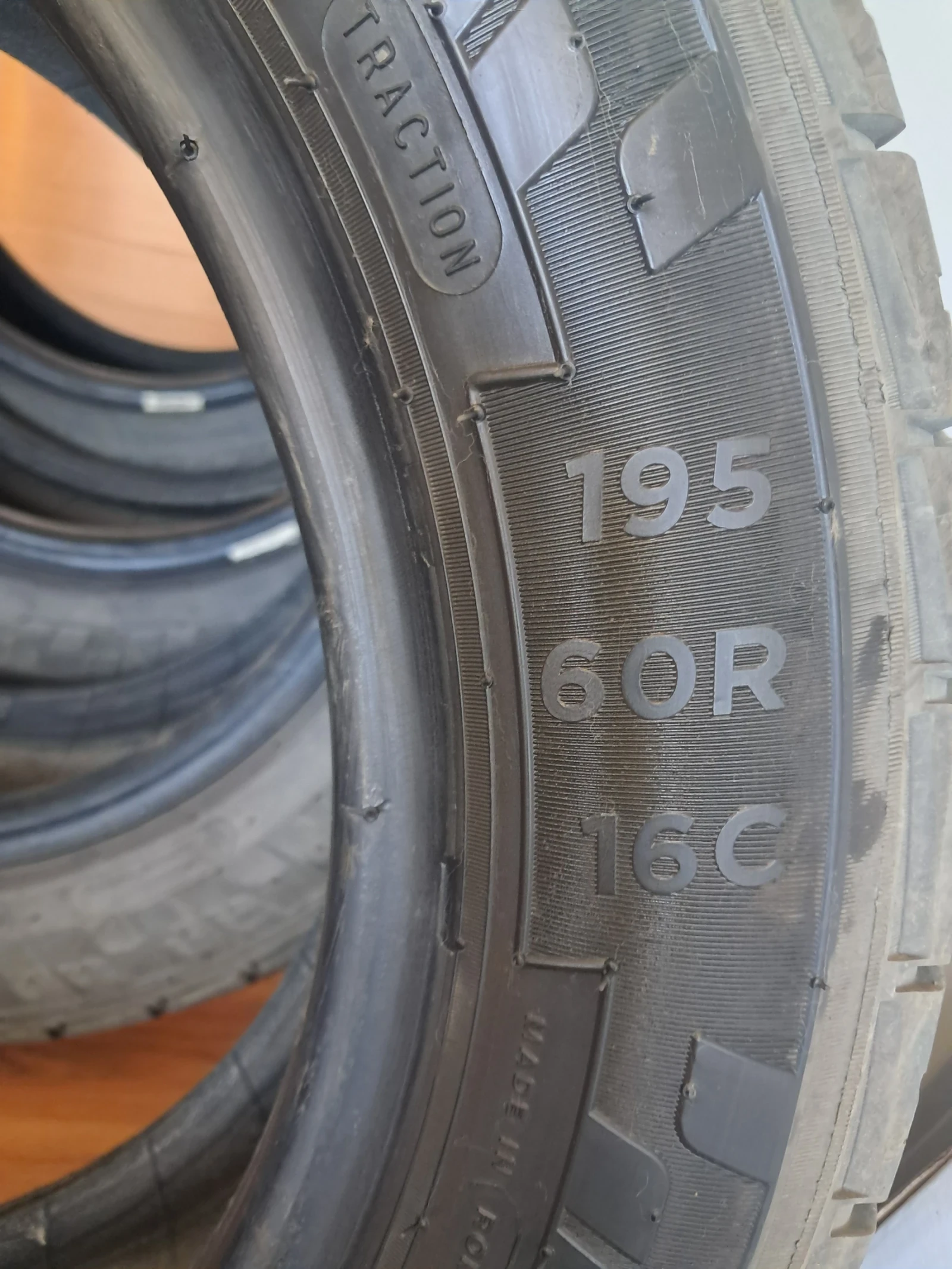 Гуми Летни 195/65R16, снимка 4 - Гуми и джанти - 54902682