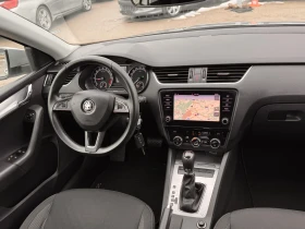 Skoda Octavia 1.6TDI АВТОМАТ ИТАЛИЯ, снимка 10