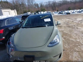 Tesla Model Y Long Range Dual Motor All-Wheel Drive, снимка 12