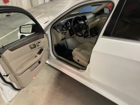 Mercedes-Benz E 350 V6 | KEYLESS | BLIND SPOT | NAVI | CAMERA | 302к.с, снимка 10