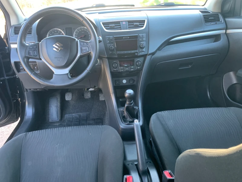 Suzuki Swift 1.3 4 цилиндъра, снимка 11 - Автомобили и джипове - 47654014