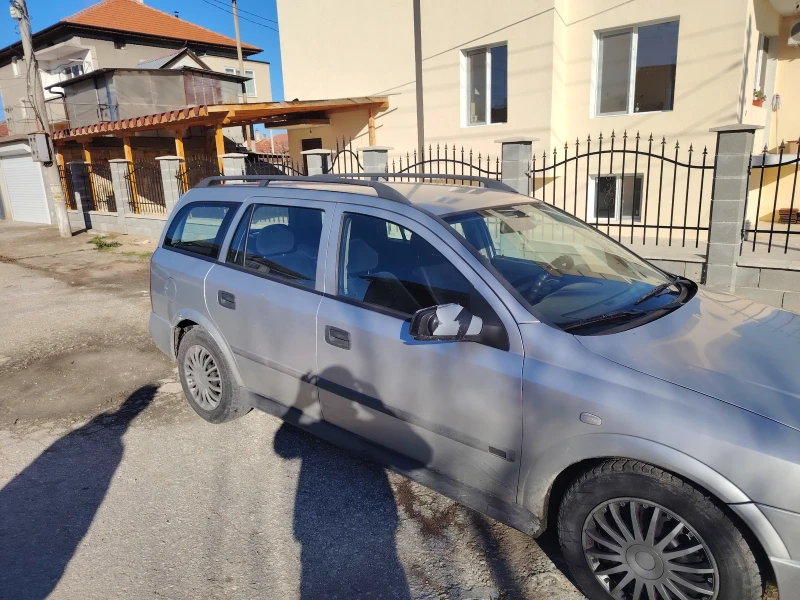 Opel Astra, снимка 3 - Автомобили и джипове - 48099722