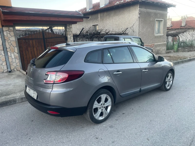 Renault Megane 1.9 DCI * * * 125000* * * km, снимка 5 - Автомобили и джипове - 48408936