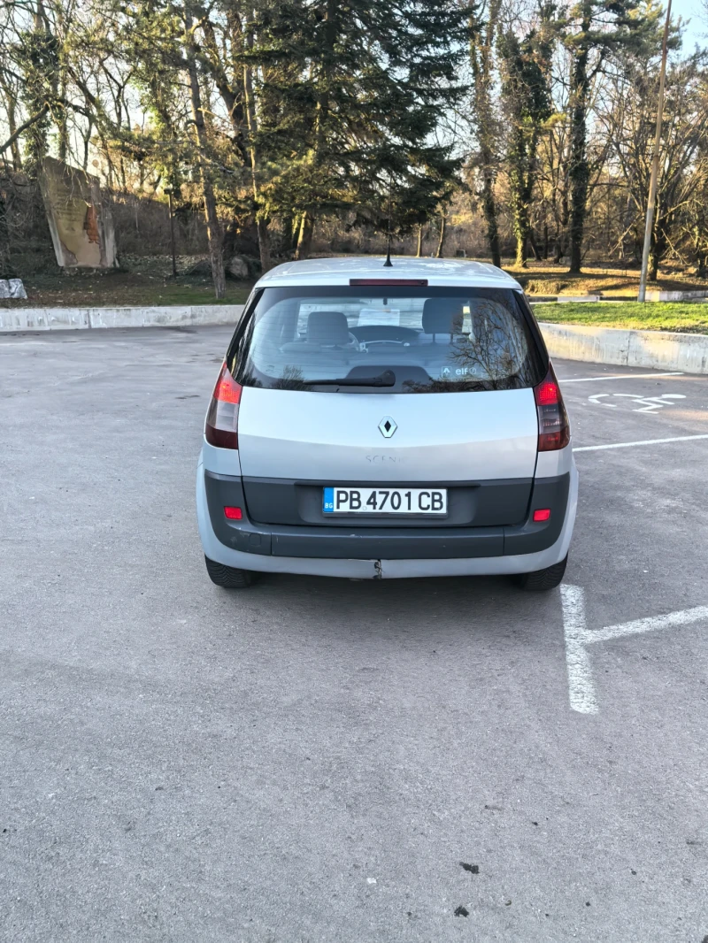 Renault Scenic 1.9dci, снимка 5 - Автомобили и джипове - 49361643