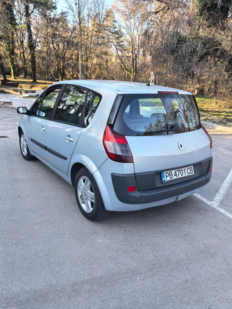 Renault Scenic 1.9dci, снимка 6 - Автомобили и джипове - 49361643