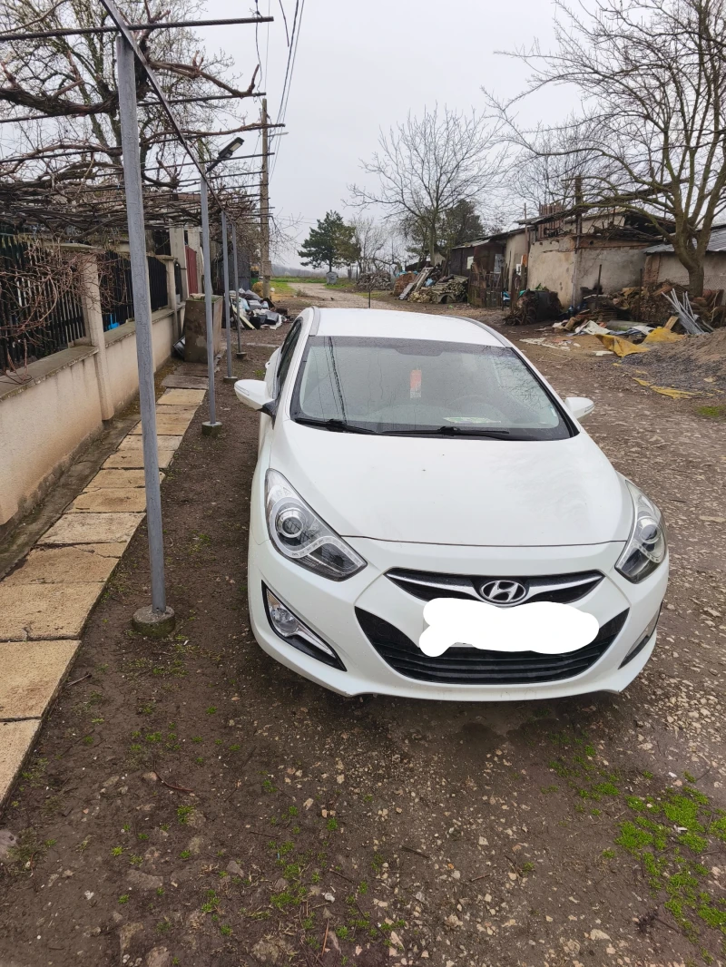 Hyundai I40 Комби , снимка 1 - Автомобили и джипове - 49530957