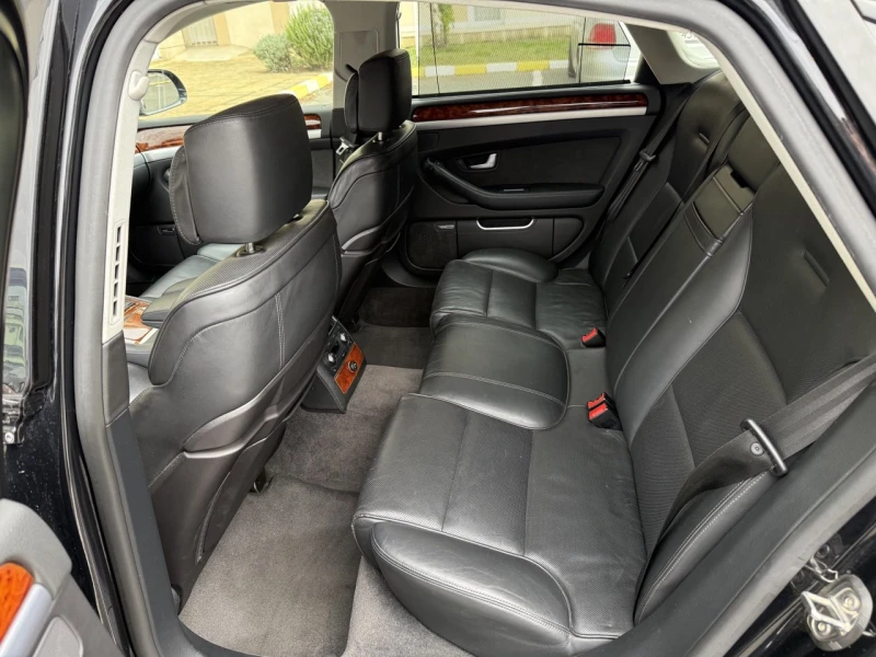 Audi A8, снимка 11 - Автомобили и джипове - 52507837