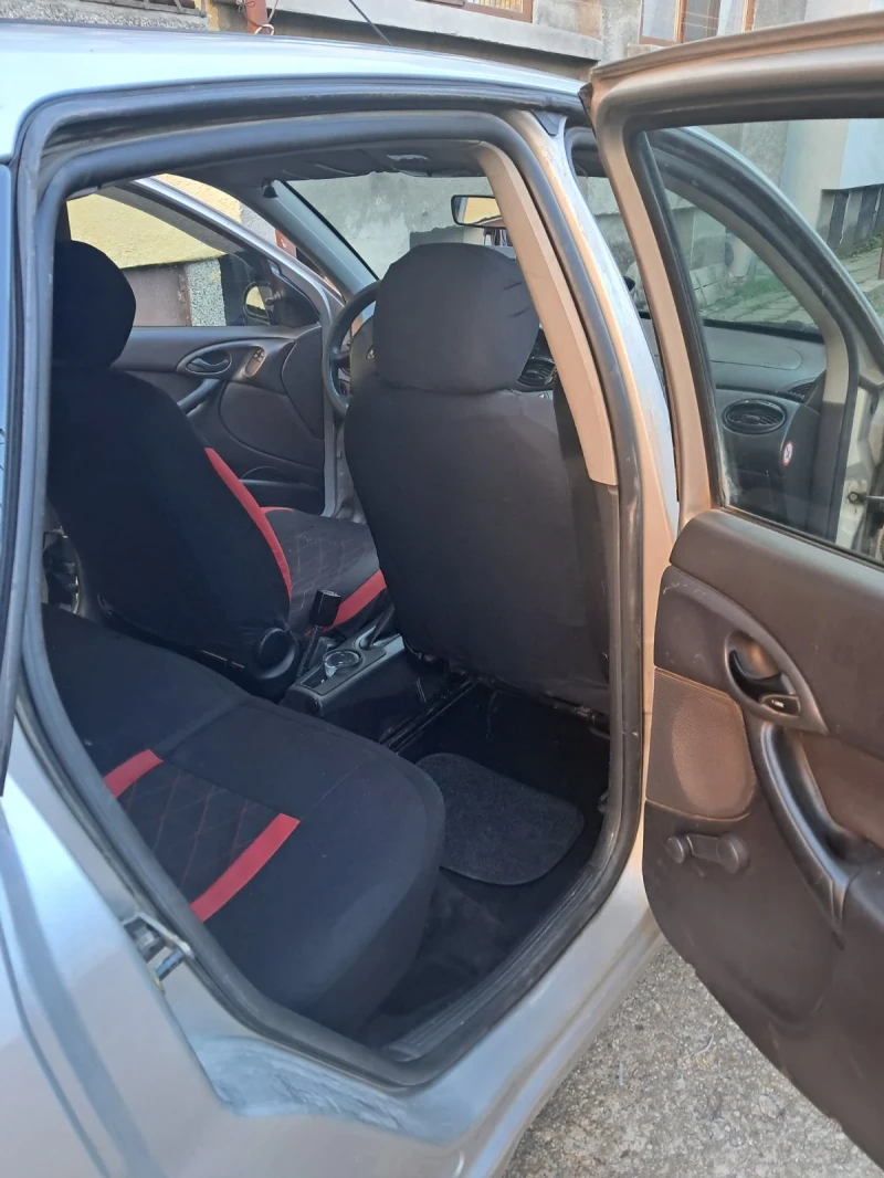 Ford Focus, снимка 9 - Автомобили и джипове - 52344046