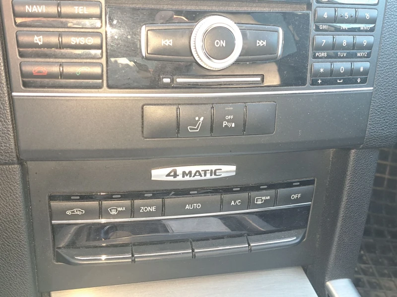 Mercedes-Benz E 350 Е 350 CDI   4 MATIC, снимка 4 - Автомобили и джипове - 52753331