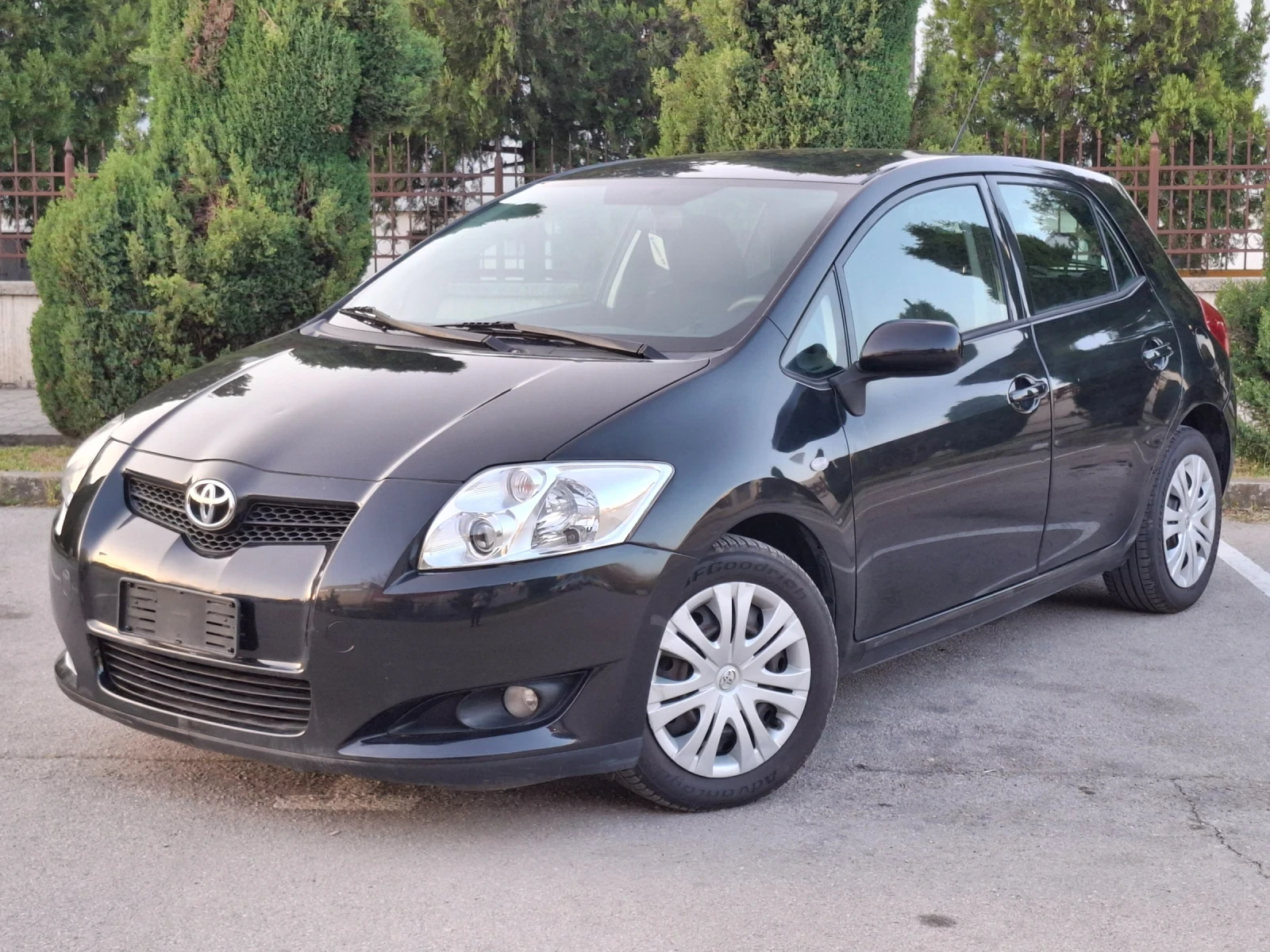Toyota Auris 1.4D4D 90hp * ИТАЛИЯ * КЛИМАТРОНИК * ЛИЗИНГ *  - изображение 2