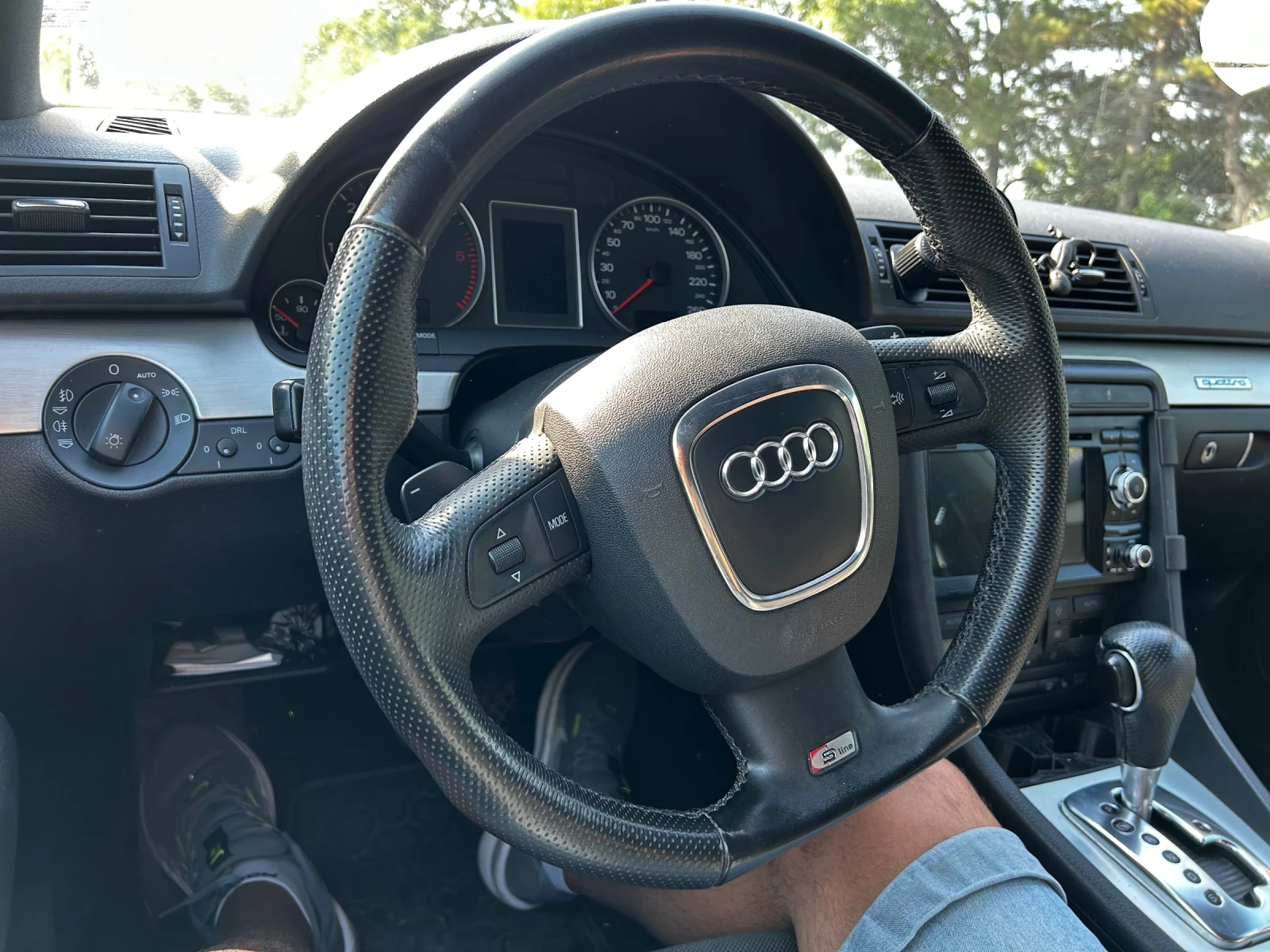 Audi A4 Audi A4 B7 3.0 TDI S-Line  - изображение 4
