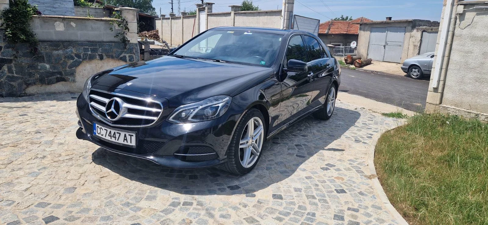 Mercedes-Benz E 350  - изображение 3
