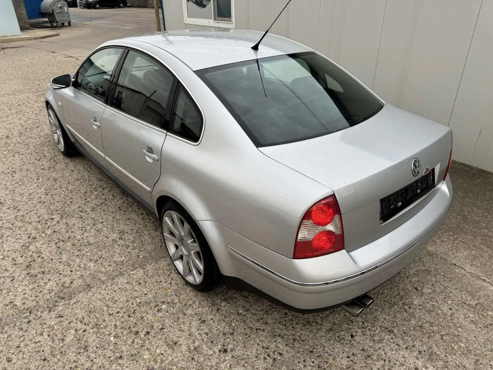 VW Passat 1.8T 150к.с. Highline Швейцария - изображение 4