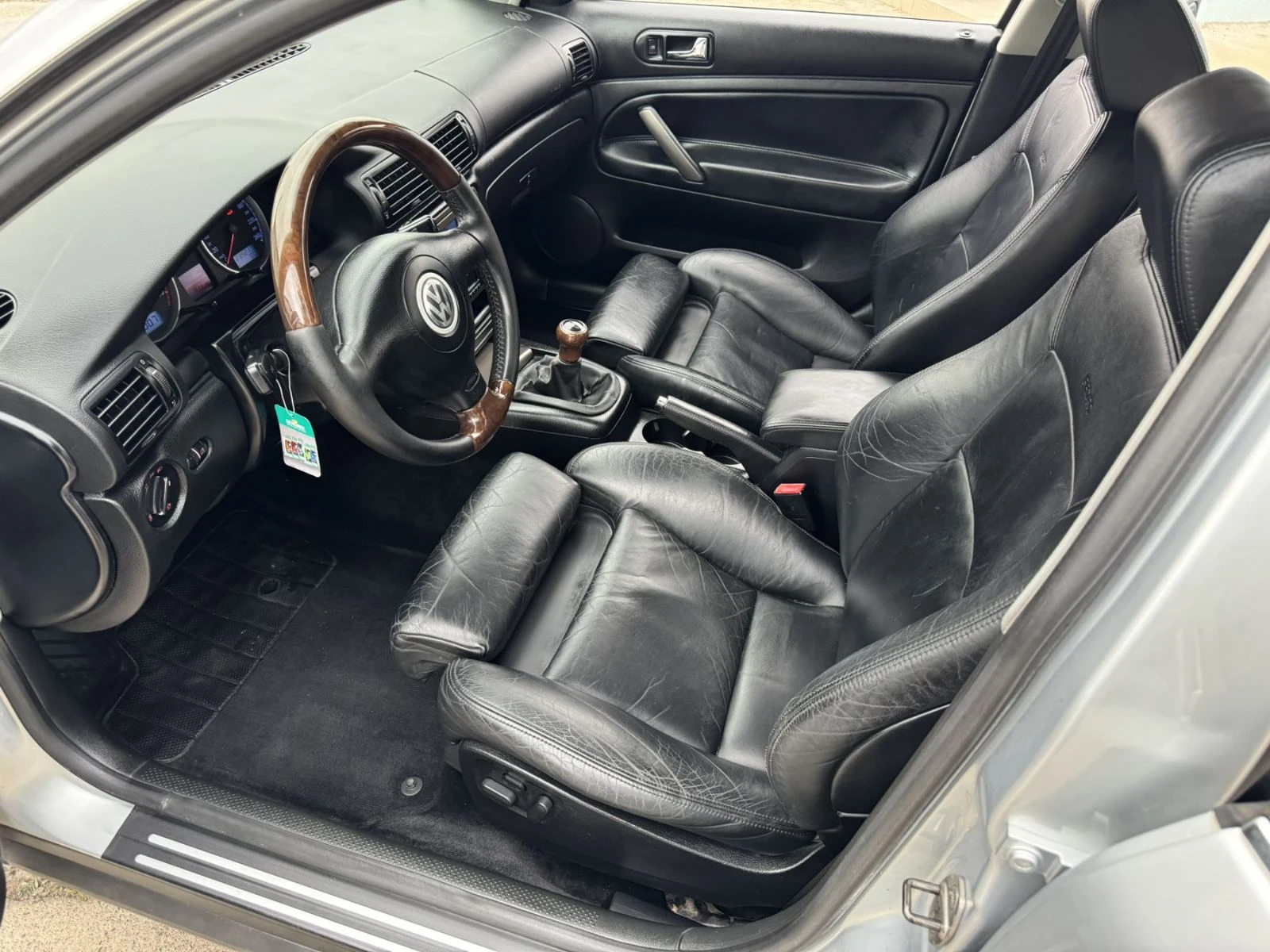 VW Passat 1.8T 150к.с. Highline Швейцария - изображение 7