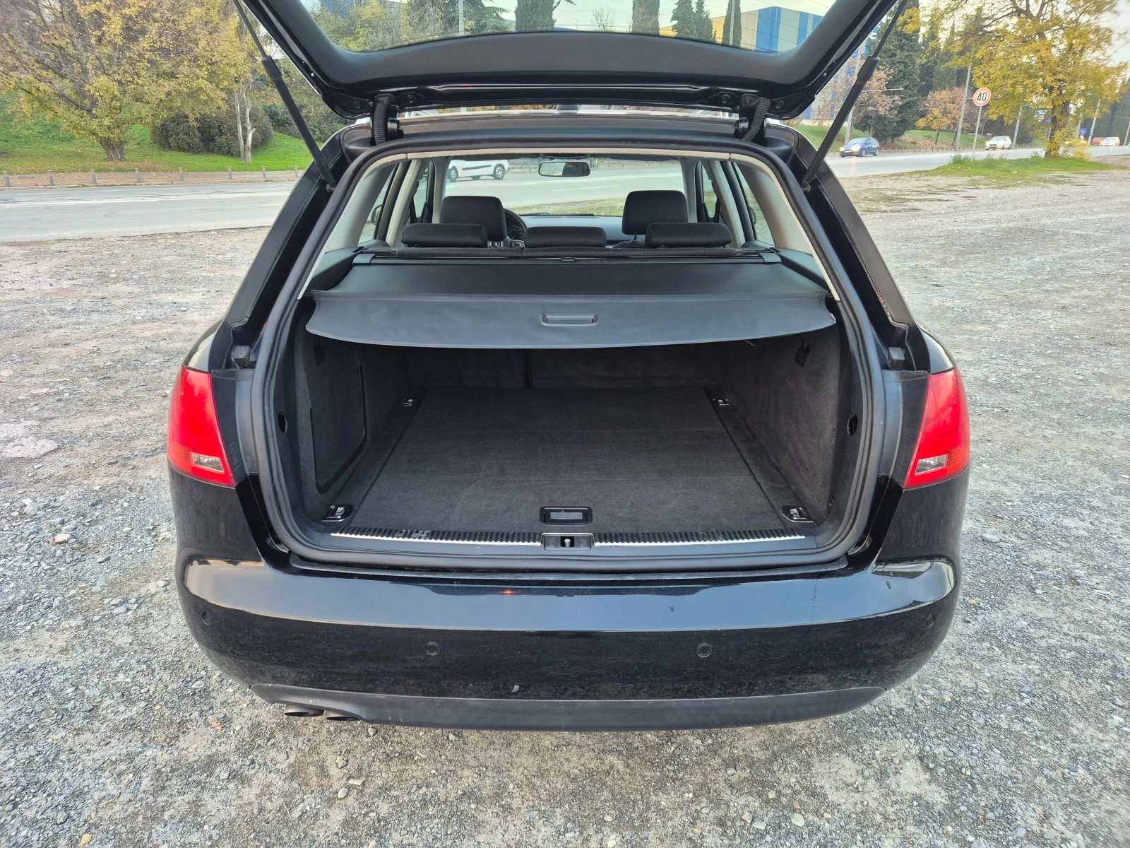 Audi A4 2.0TDI Navi | Mobile.bg   11