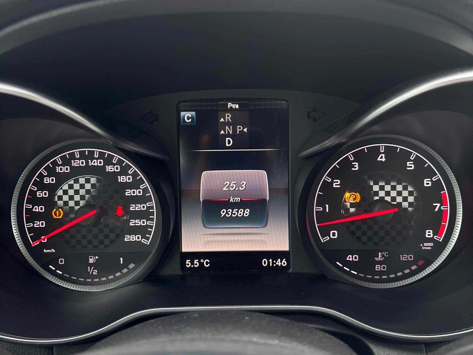 Mercedes-Benz C 450 AMG 450 AMG* 4Matic* Distronic* Камера* Подгрев* Пано - изображение 10