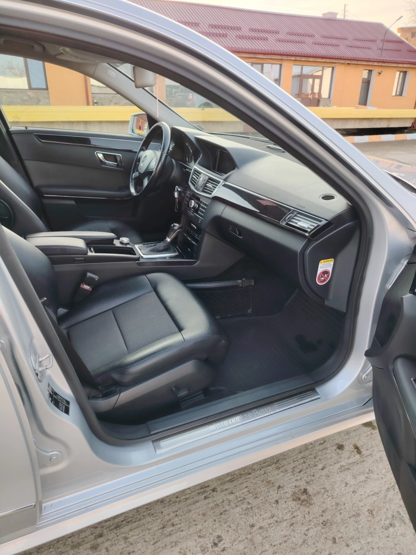 Mercedes-Benz E 220 | Mobile.bg � ����������� 15