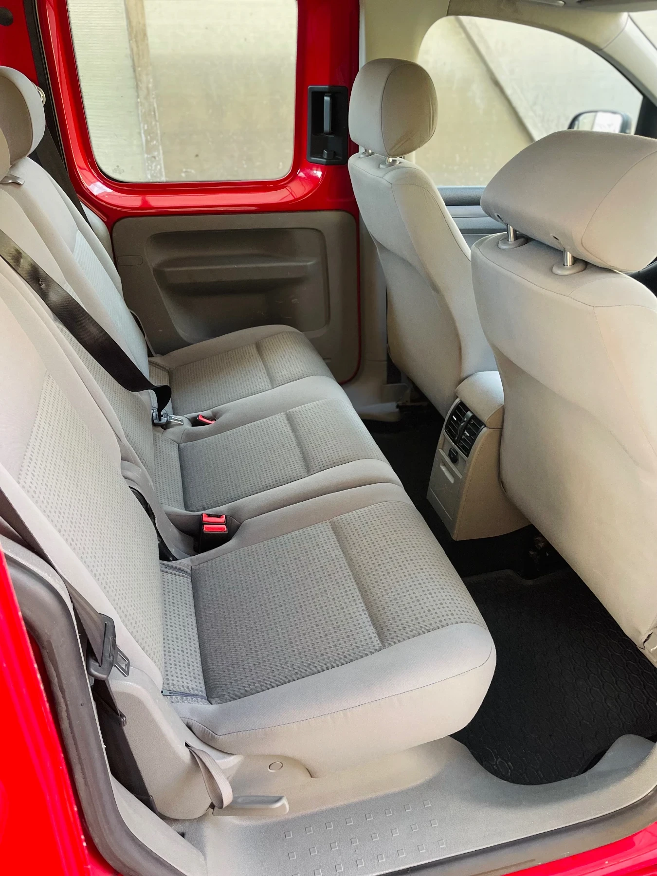 VW Caddy 1.4i | Mobile.bg � ����������� 13