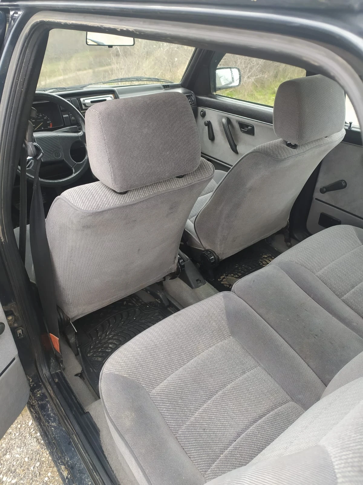 VW Golf 1.6 - изображение 9