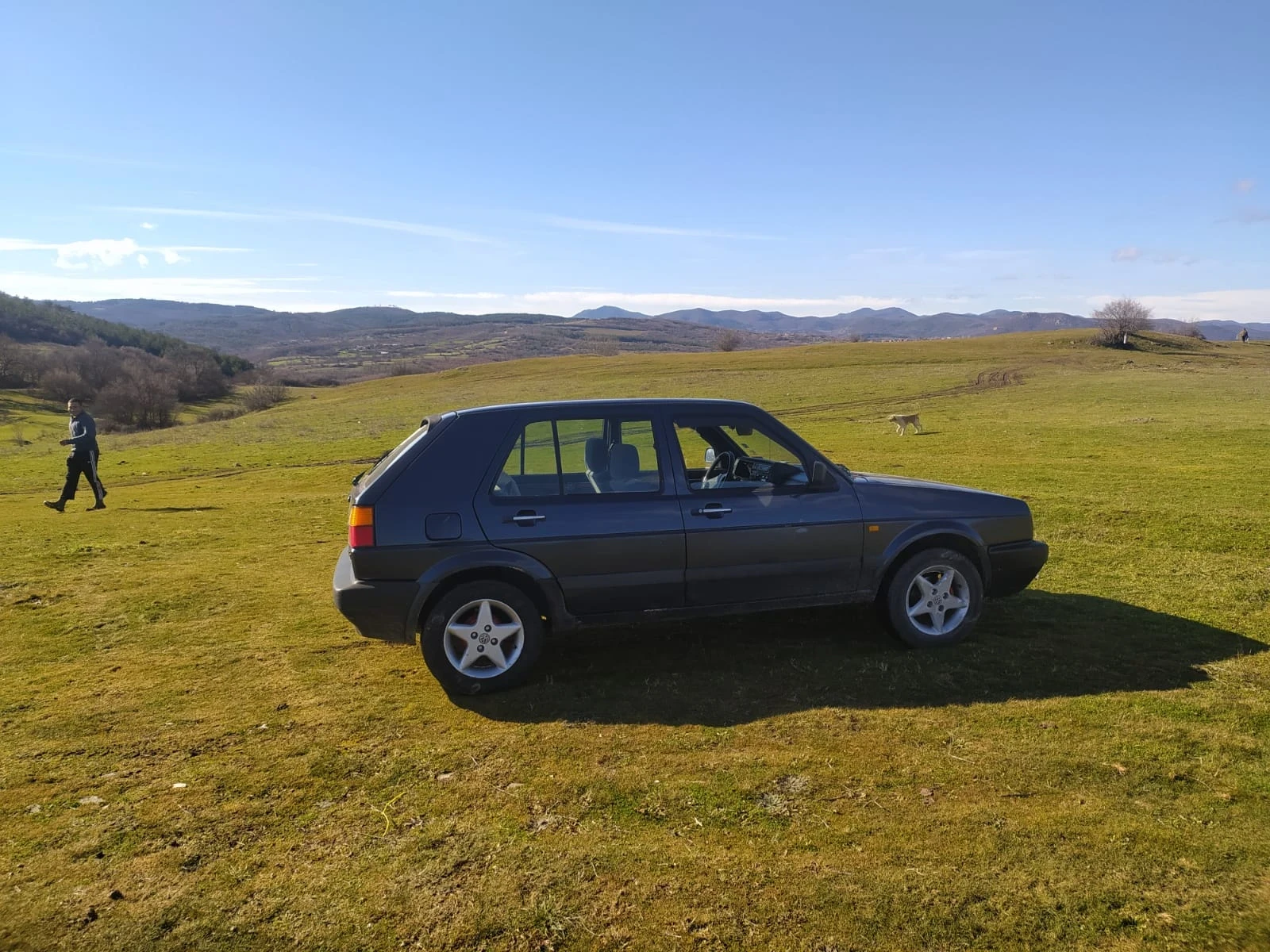 VW Golf 1.6 - изображение 4