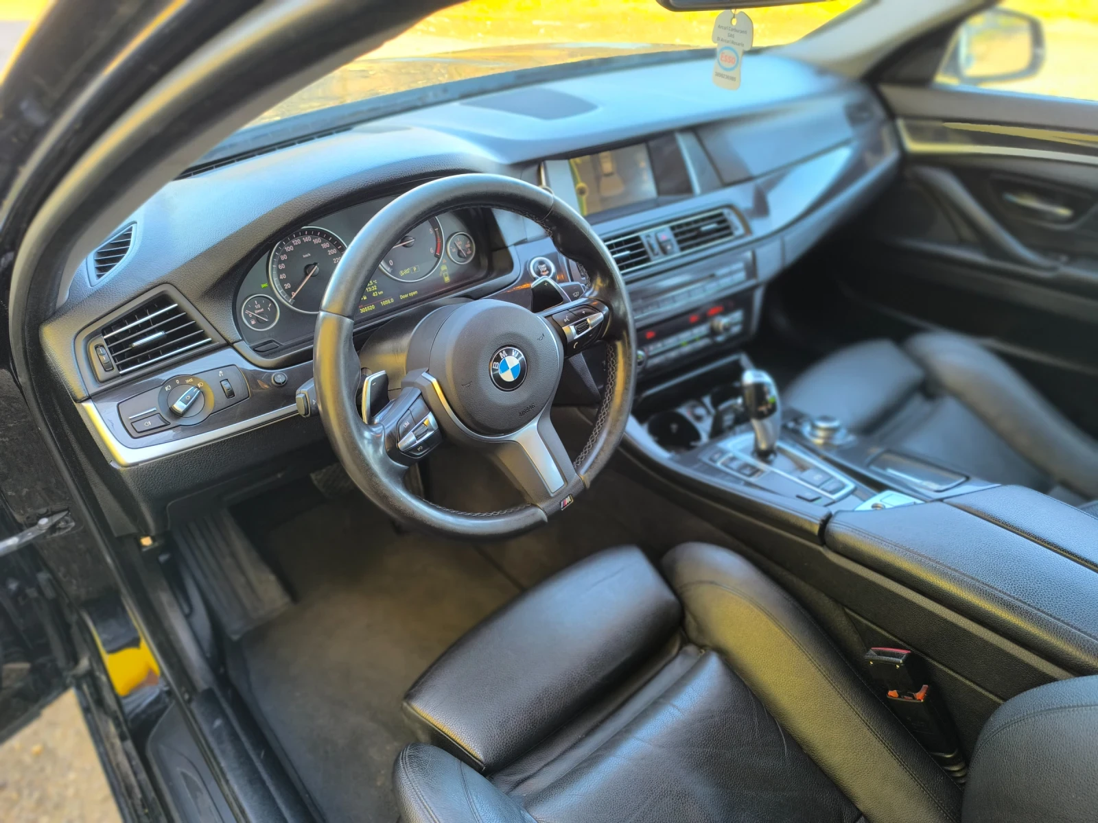 BMW 520 2.0 M/Sport , снимка 9 - Автомобили и джипове - 53765323