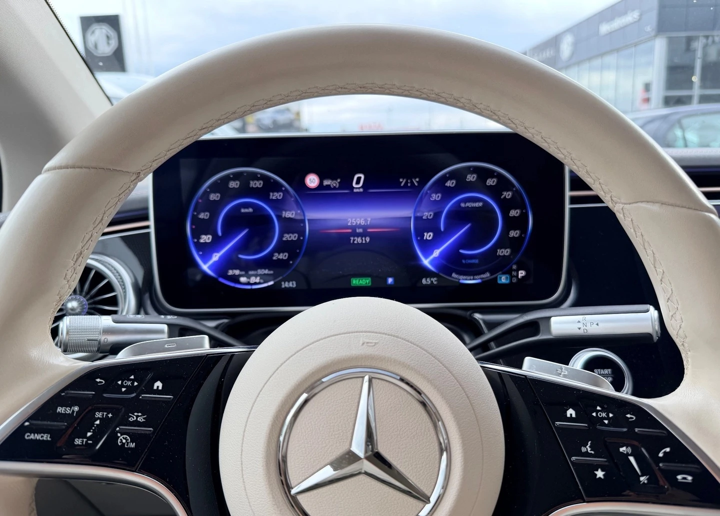 Mercedes-Benz EQS 350 - изображение 7