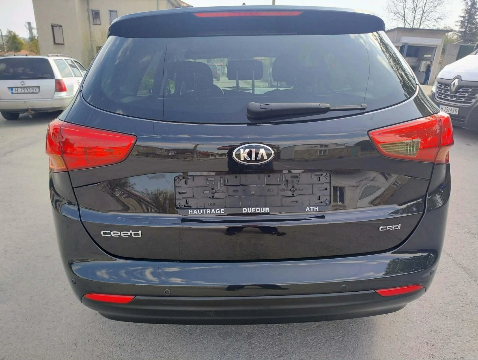 Kia Ceed 1.6 crdi, снимка 5 - Автомобили и джипове - 54608699