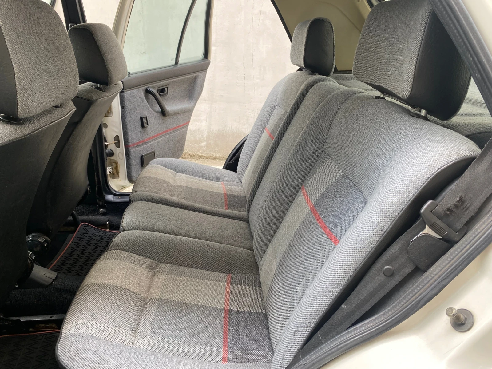 VW Golf GTD, снимка 14 - Автомобили и джипове - 54792485