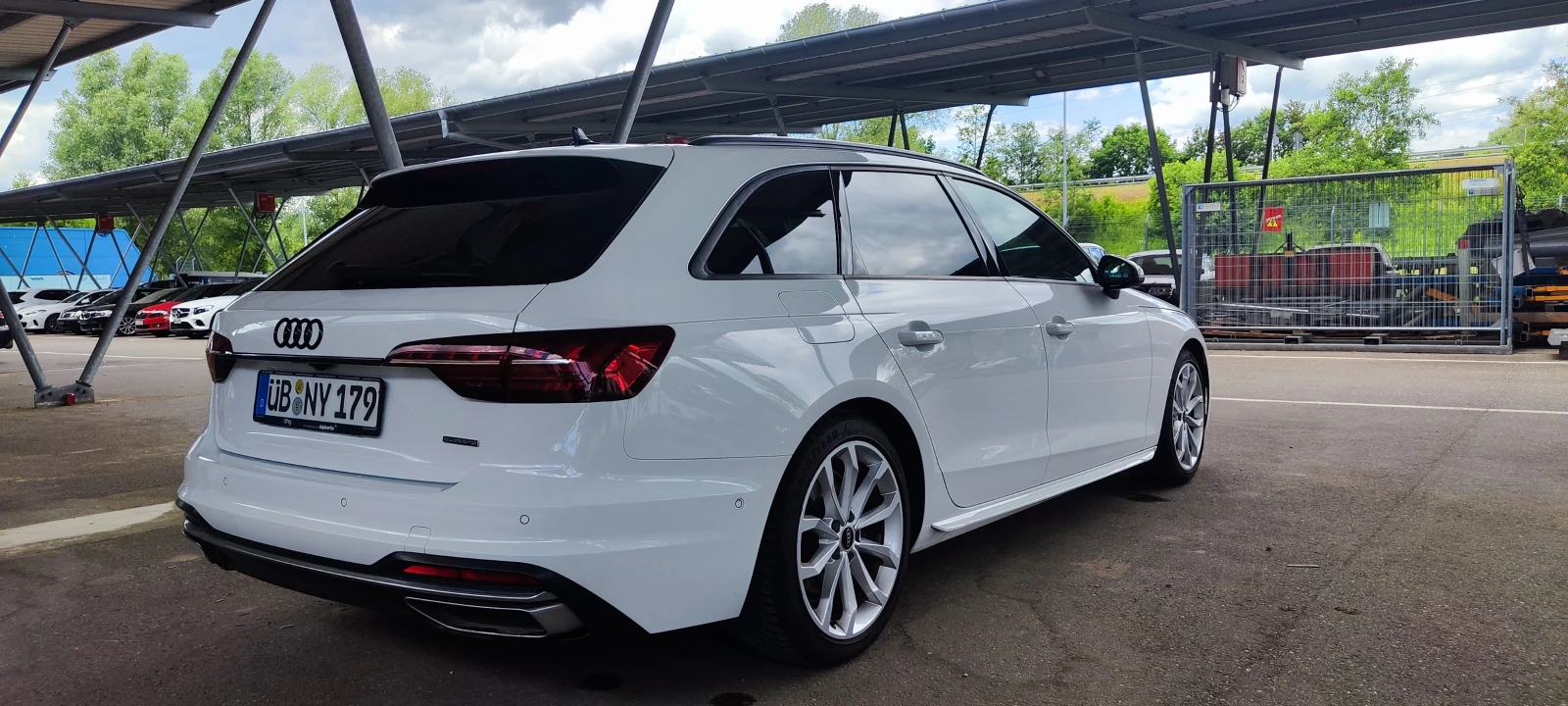 Audi A4 Avant 40TDI Quattro, снимка 4 - Автомобили и джипове - 55081517
