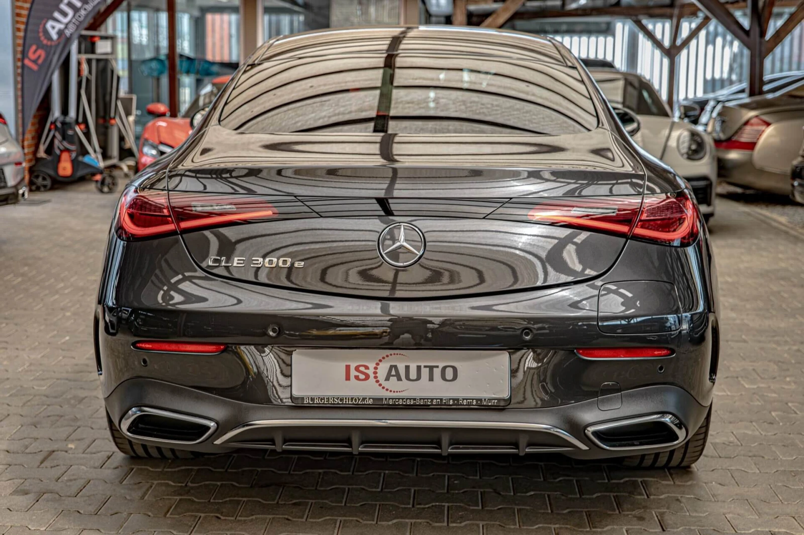 Mercedes-Benz CLE 300 Plug in Hybrid/AMG Line/Ambient/Подгрев/Memory/MBU, снимка 4 - Автомобили и джипове - 55191041