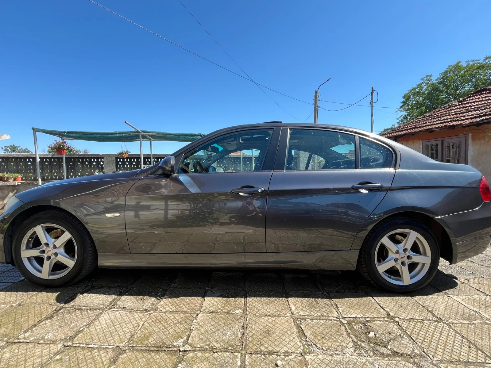 BMW 318 E90, снимка 3 - Автомобили и джипове - 55420298