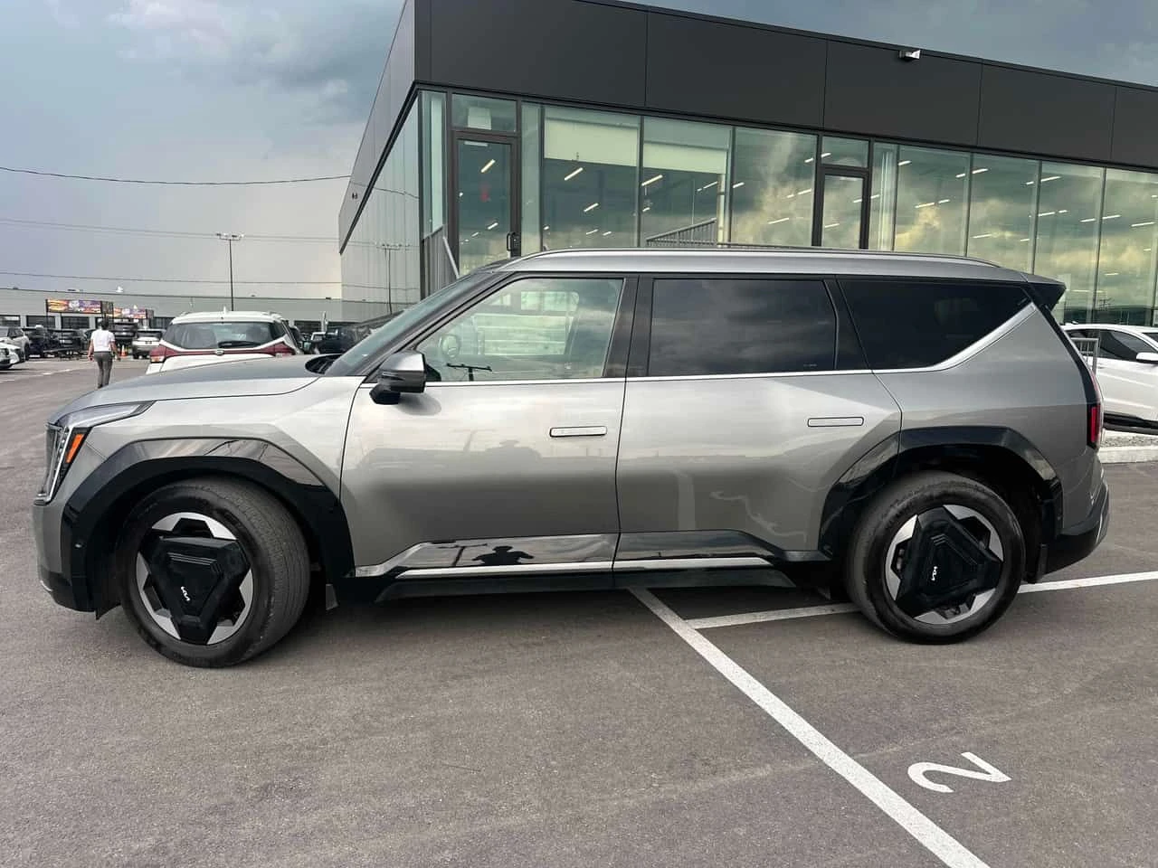 Kia EV9 /360/���������/���������/����������  | Mobile.bg � ����������� 2