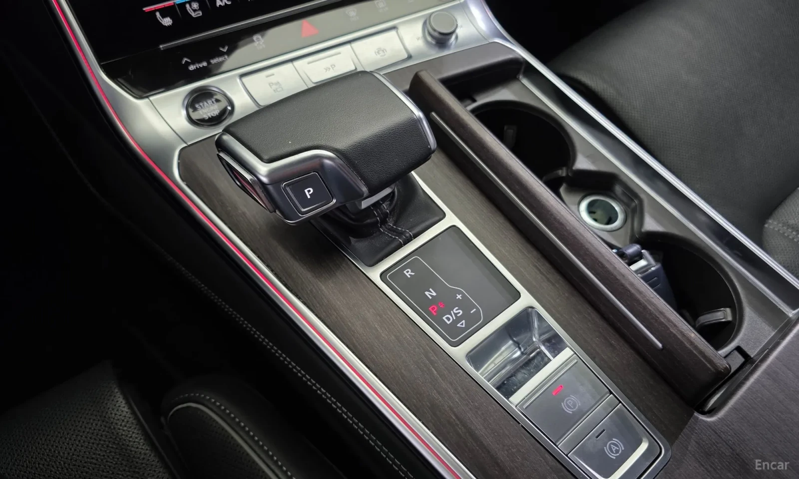 Audi A6 C8* CENA DO BG* TOP OFERTA* OBDUX* PODGREV* UNIKAT, снимка 9 - Автомобили и джипове - 55622478