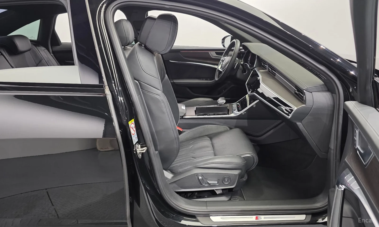 Audi A6 C8* CENA DO BG* TOP OFERTA* OBDUX* PODGREV* UNIKAT, снимка 11 - Автомобили и джипове - 55622478