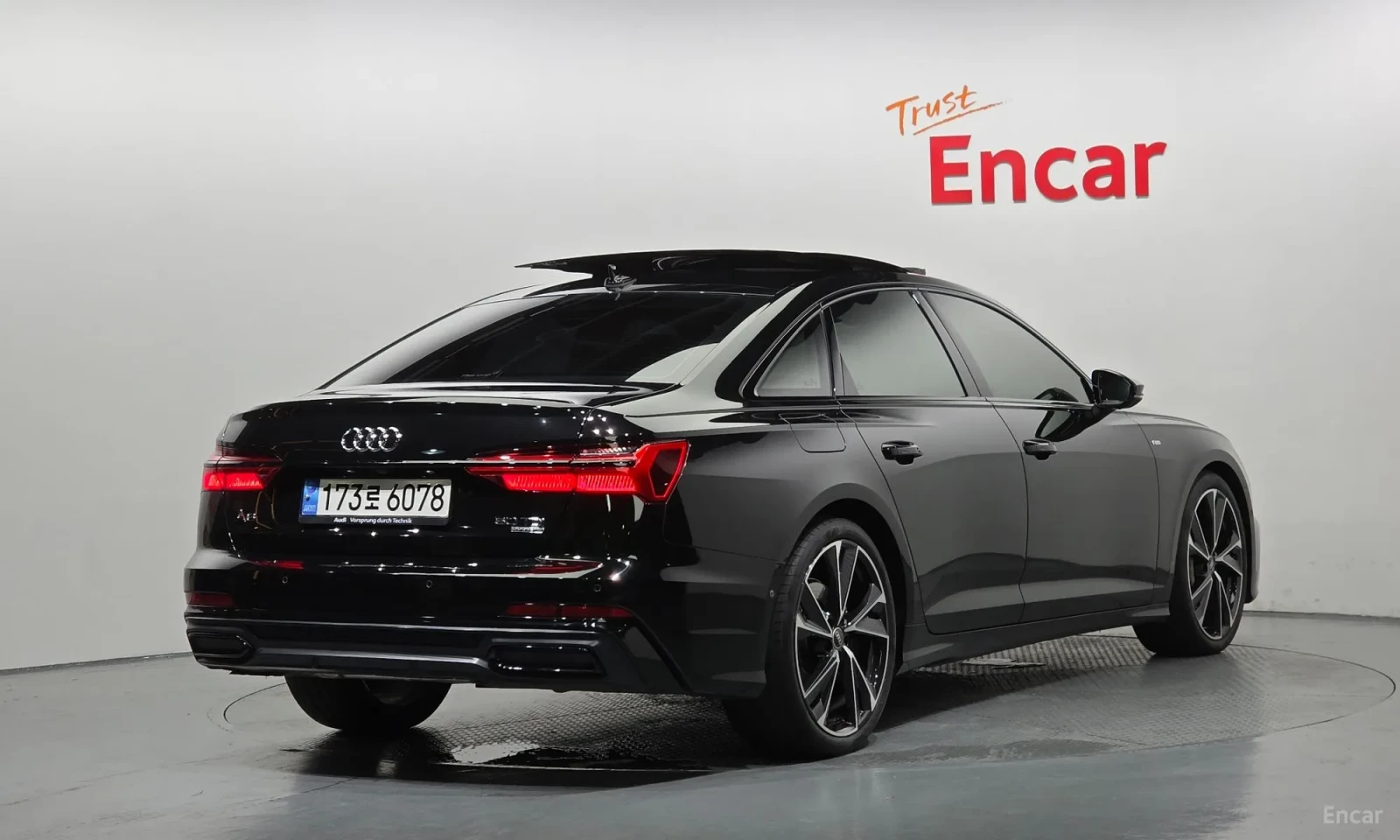 Audi A6 C8* CENA DO BG* TOP OFERTA* OBDUX* PODGREV* UNIKAT, снимка 2 - Автомобили и джипове - 55622478