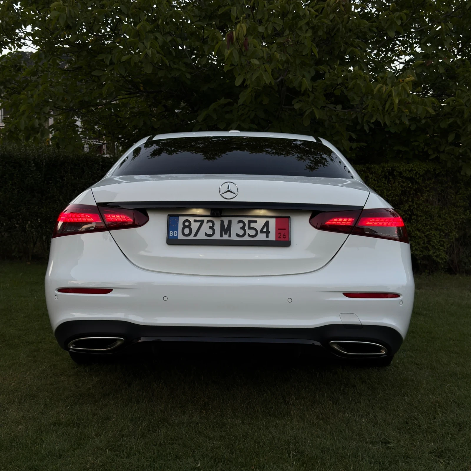 Mercedes-Benz E 350 4Matic/AMG/Facelift, снимка 5 - Автомобили и джипове - 55932703