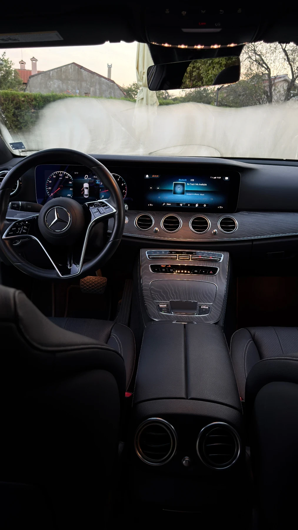 Mercedes-Benz E 350 4Matic/AMG/Facelift, снимка 9 - Автомобили и джипове - 55932703