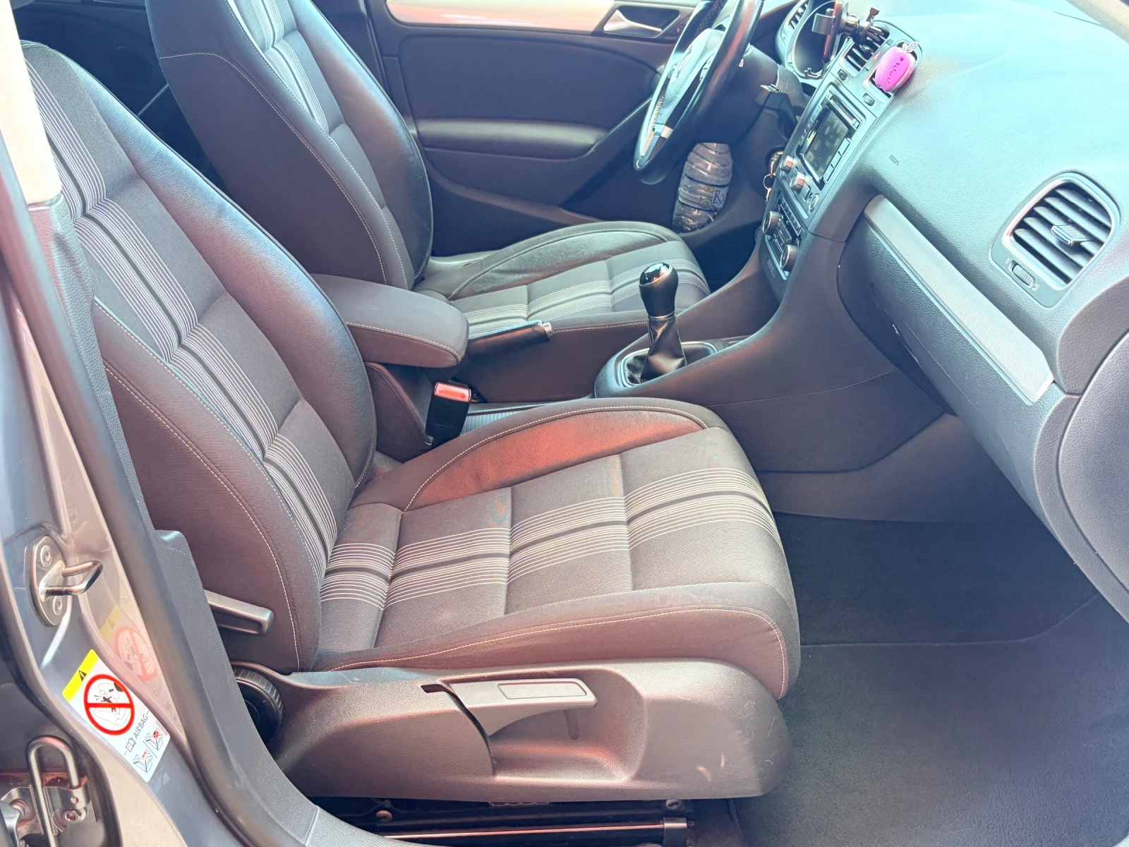 VW Golf, снимка 13 - Автомобили и джипове - 55999094