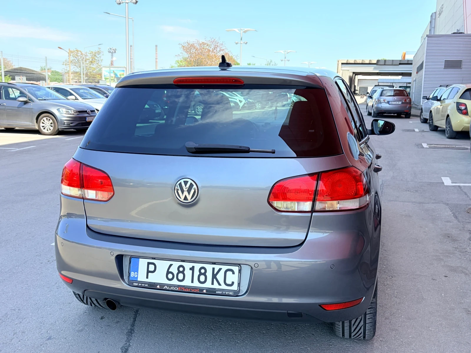 VW Golf, снимка 4 - Автомобили и джипове - 55999094