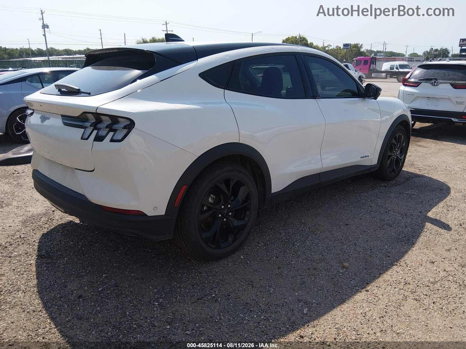 Ford Mustang Mach-E 72kWh* 4x4* Carbon* 14k km* Цена до БГ, снимка 4 - Автомобили и джипове - 56323779