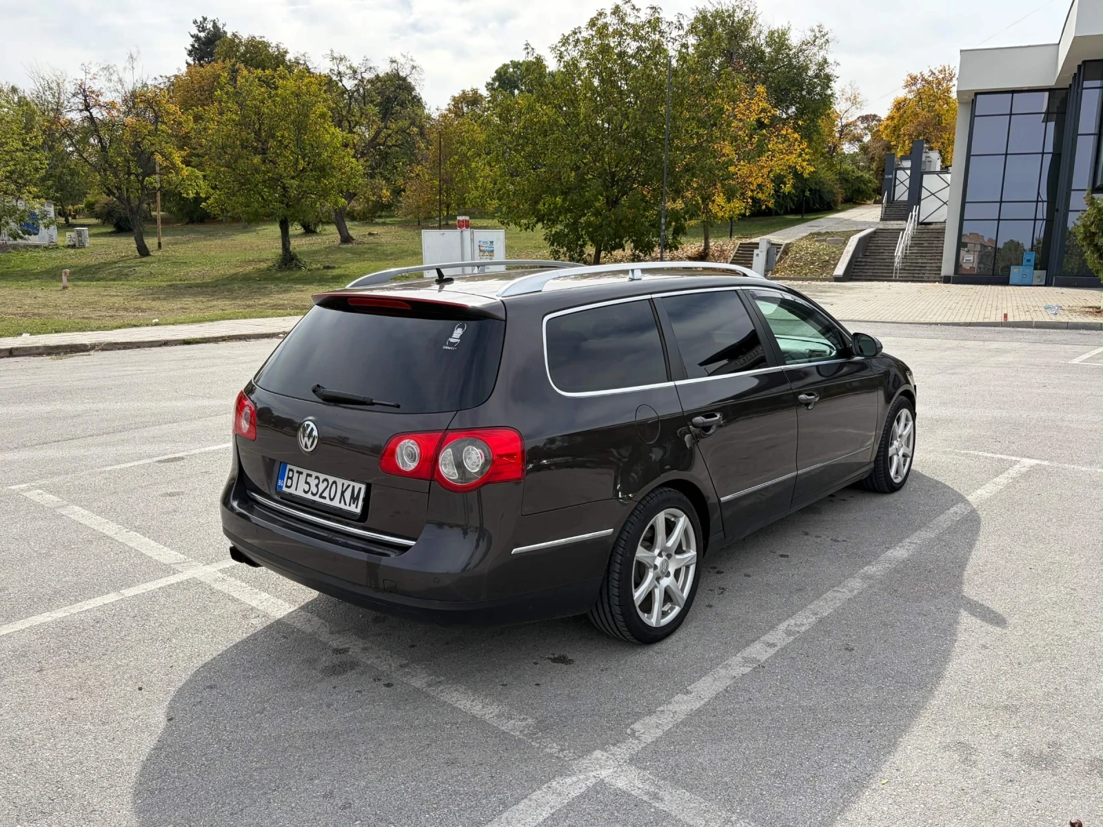VW Passat, снимка 5 - Автомобили и джипове - 56541921