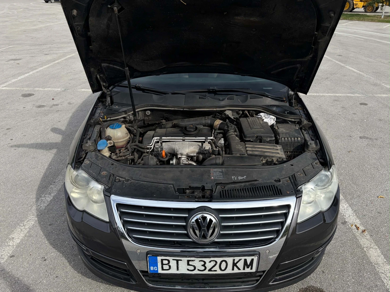 VW Passat, снимка 8 - Автомобили и джипове - 56541921