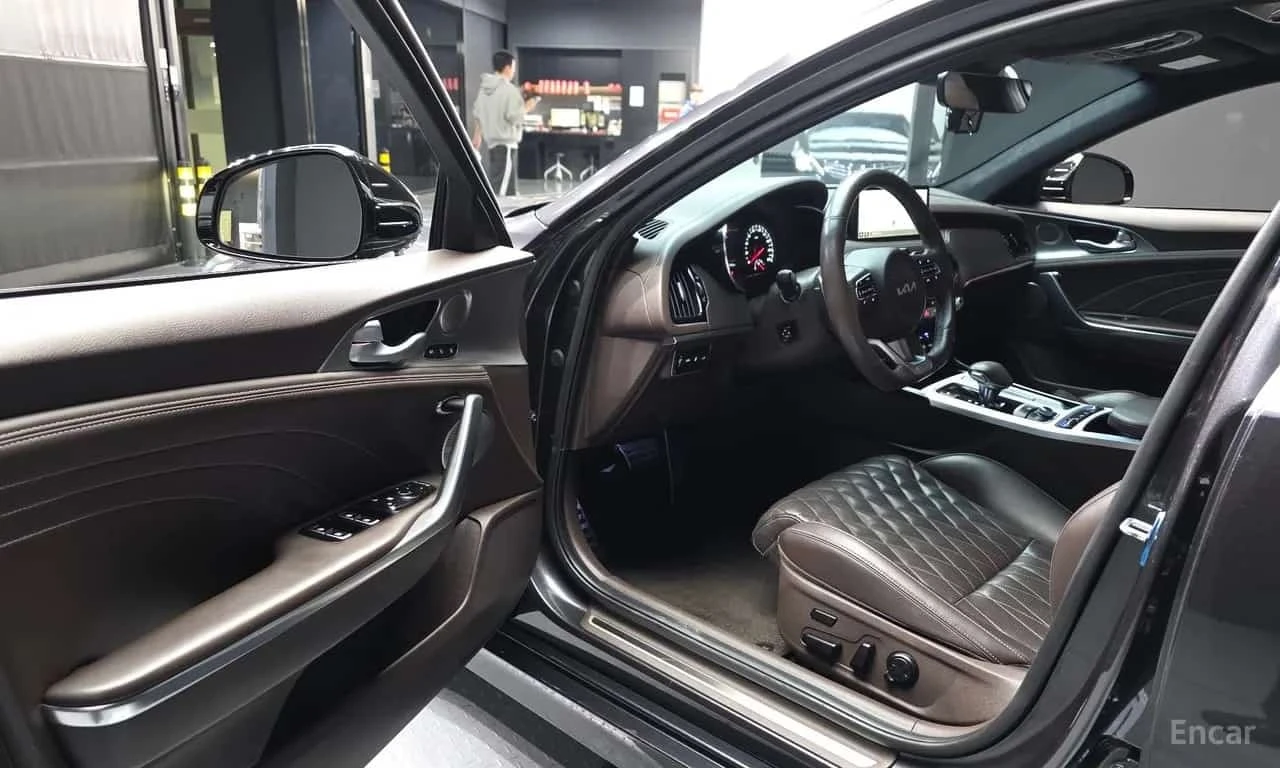 Kia Stinger 3.3 GT AWD | ����� �� ����������� | Mobile.bg � ����������� 10