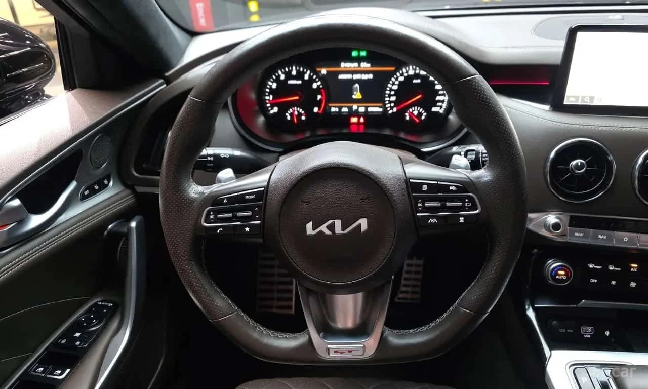 Kia Stinger 3.3 GT AWD | ����� �� ����������� | Mobile.bg � ����������� 13
