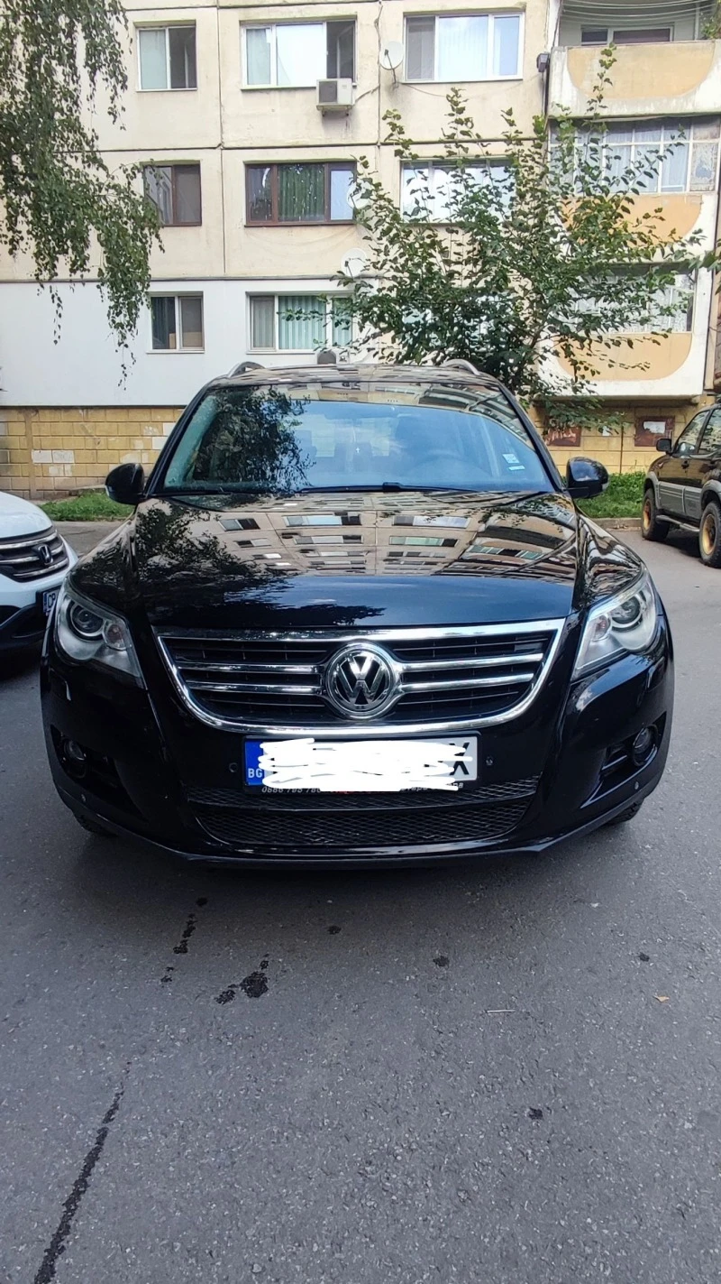 VW Tiguan, снимка 1 - Автомобили и джипове - 48688655