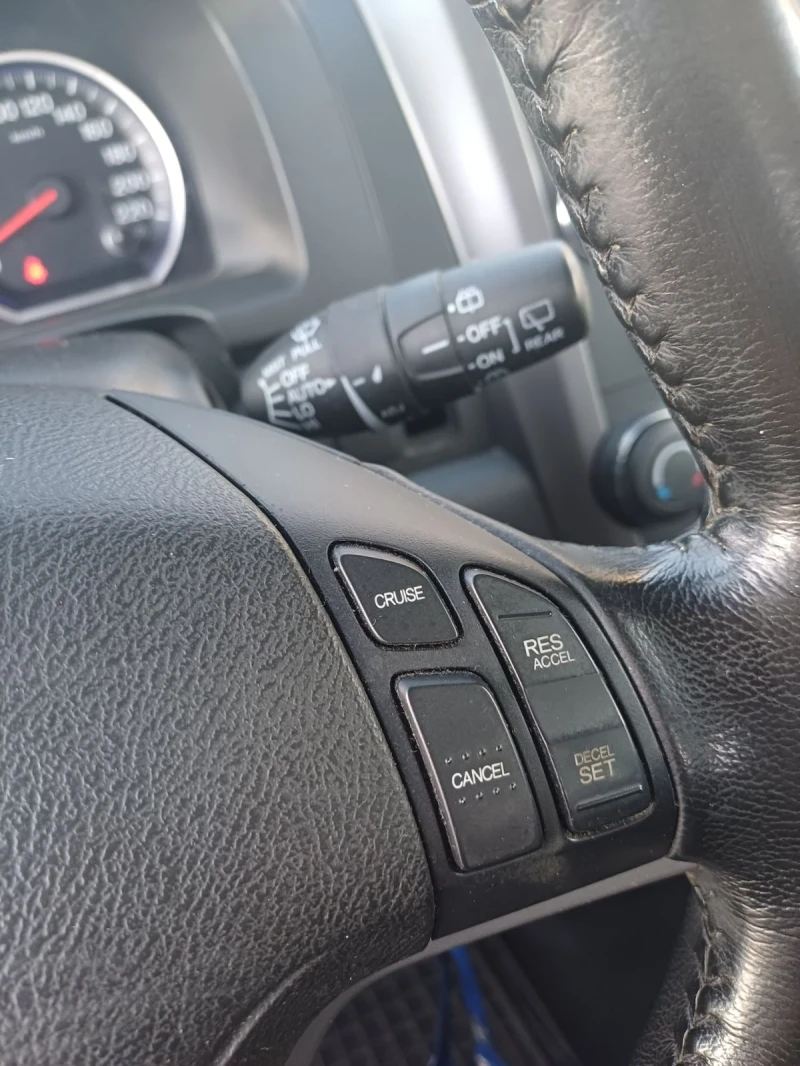 Honda Cr-v 2.2 4x4, снимка 4 - Автомобили и джипове - 48911308