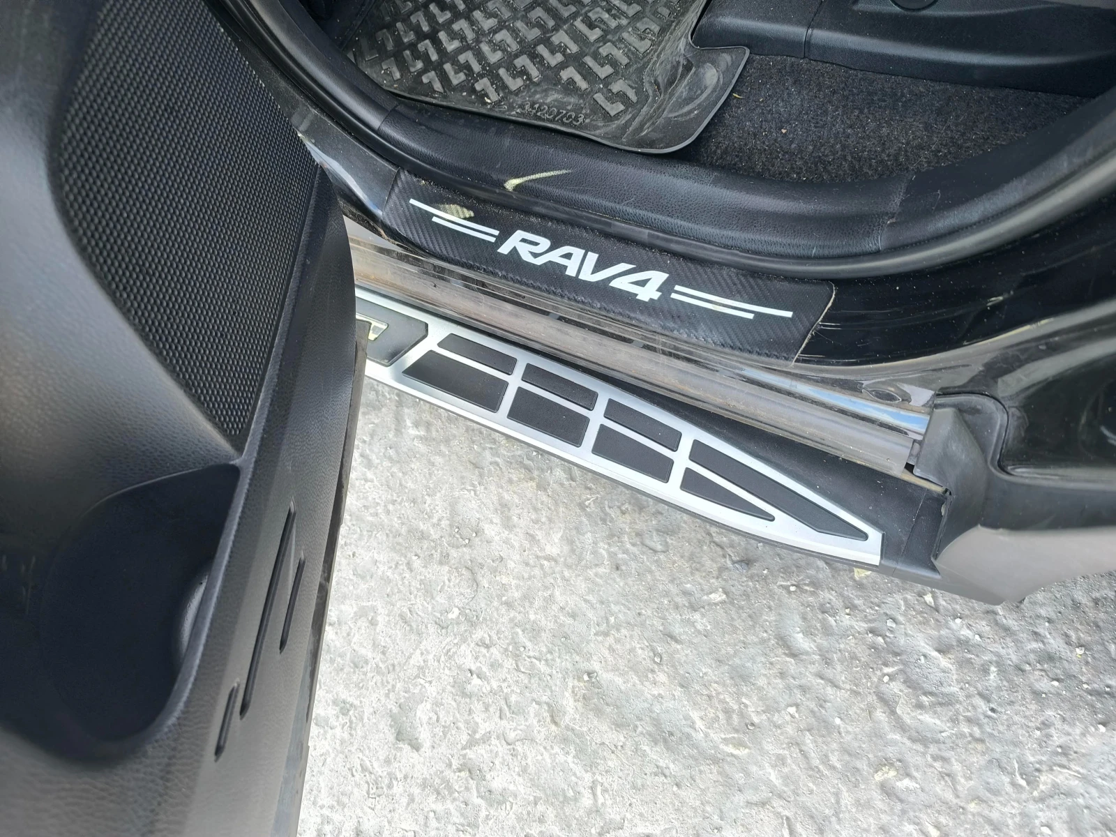 Toyota Rav4  - изображение 5