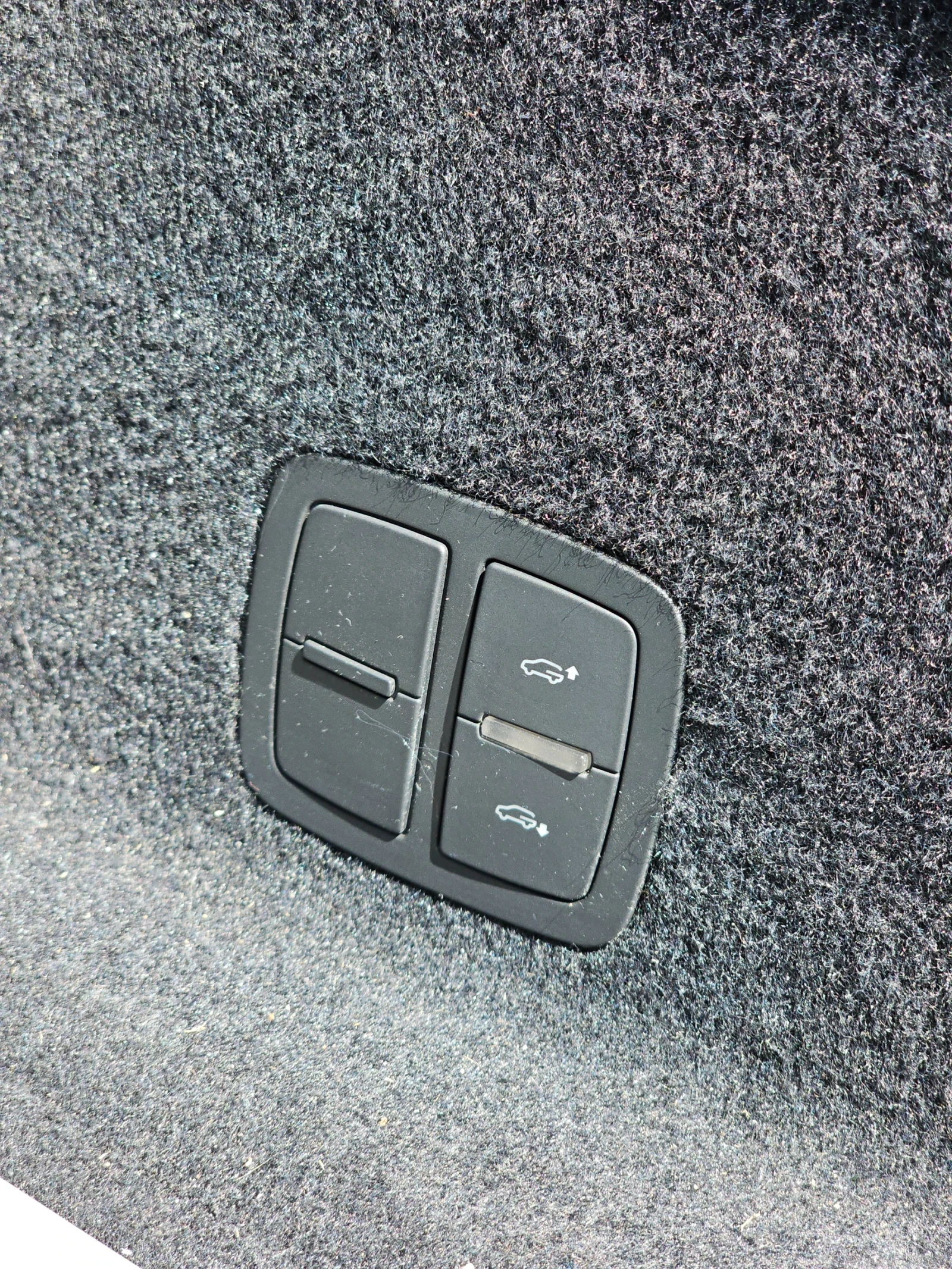 Audi Q7, снимка 9 - Автомобили и джипове - 54099207