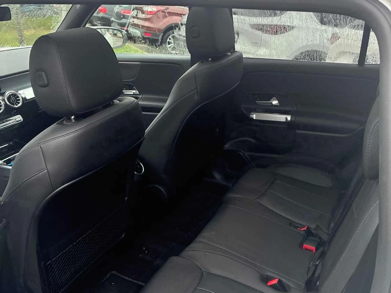 Mercedes-Benz GLB  250 | DISTRONIC | �������� | ������� | CARFAX |  | Mobile.bg � ����������� 14